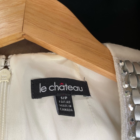 Elegant sleeveless dress - Picture 4 of 7